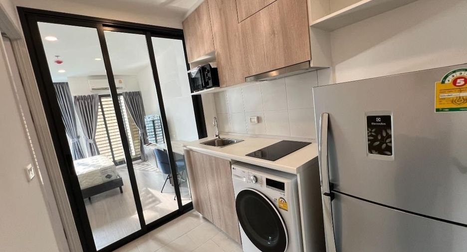 For rent studio condo in Phaya Thai, Bangkok