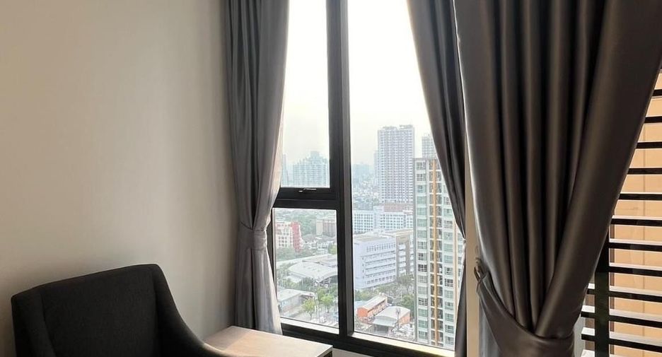 For rent studio condo in Phaya Thai, Bangkok