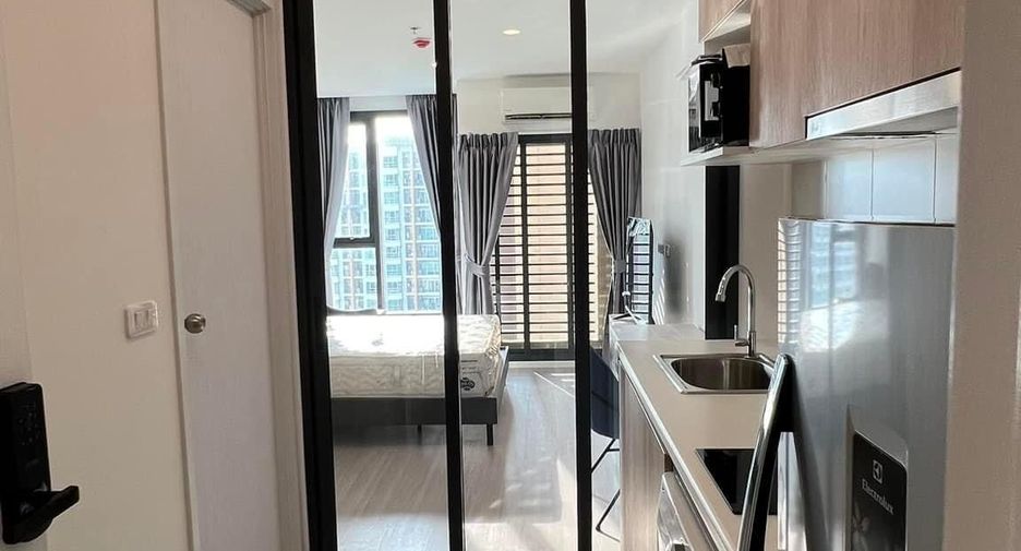 For rent studio condo in Phaya Thai, Bangkok