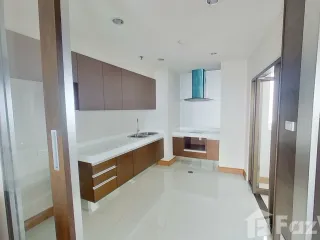 For rent 3 Beds condo in Phra Nakhon, Bangkok