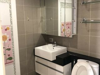 For rent 3 Beds condo in Huai Khwang, Bangkok