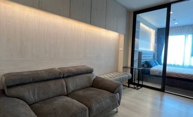 For rent 1 bed condo in Pathum Wan, Bangkok