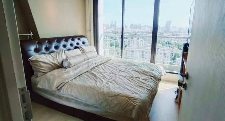 For rent 2 bed condo in Phaya Thai, Bangkok