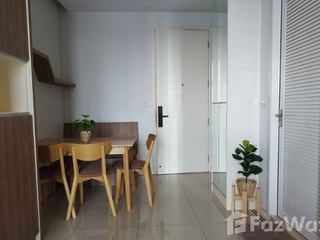 For rent 2 Beds condo in Huai Khwang, Bangkok