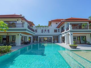 For sale 6 bed villa in Mueang Phuket, Phuket
