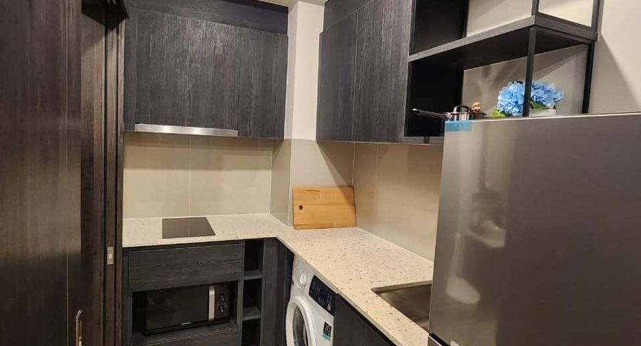 For rent 1 Beds condo in Huai Khwang, Bangkok