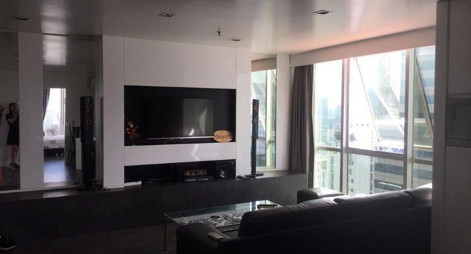 For rent 2 Beds condo in Watthana, Bangkok