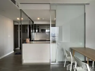 For rent 2 Beds condo in Bang Rak, Bangkok