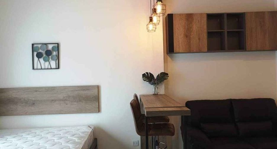 For rent studio condo in Huai Khwang, Bangkok