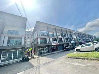 For sale 3 bed retail Space in Mueang Phuket, Phuket