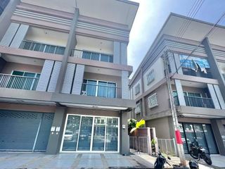 For sale 3 bed retail Space in Mueang Phuket, Phuket