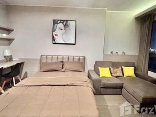 For rent studio condo in Phra Khanong, Bangkok