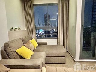 For rent studio condo in Phra Khanong, Bangkok