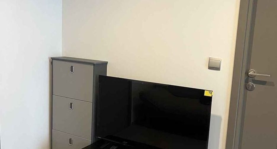 For rent studio condo in Huai Khwang, Bangkok
