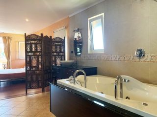 For rent 3 bed villa in Mueang Phuket, Phuket