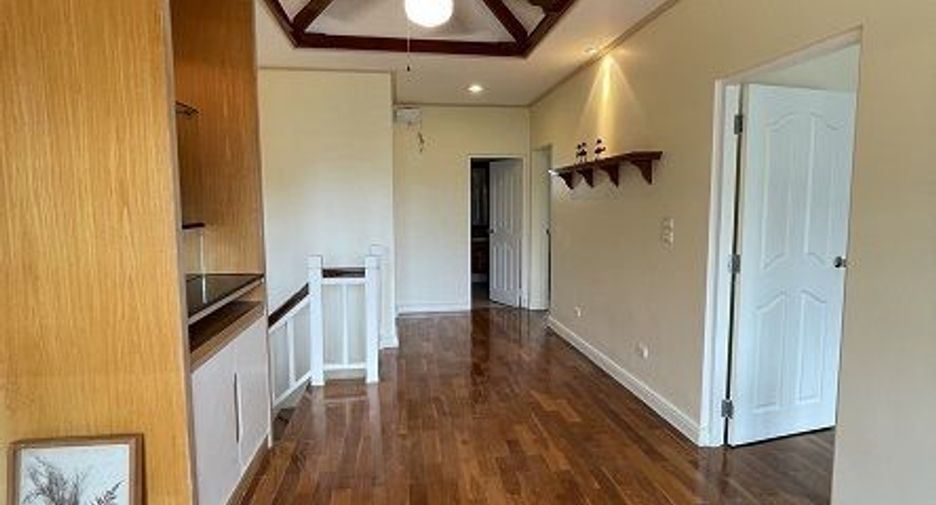 For rent 3 Beds house in Prawet, Bangkok