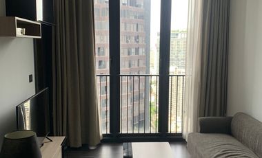 For rent 1 bed condo in Huai Khwang, Bangkok