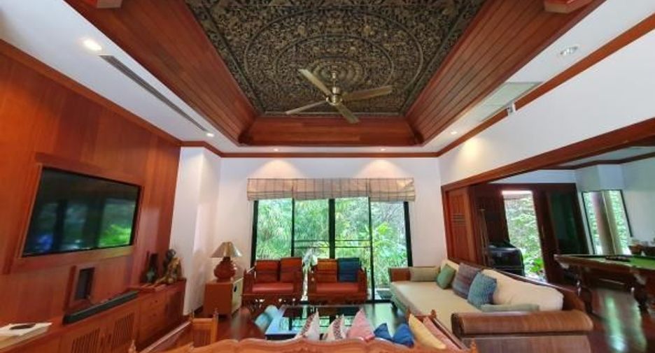 For sale 4 bed villa in Mueang Phuket, Phuket