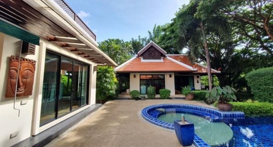 For sale 4 bed villa in Mueang Phuket, Phuket