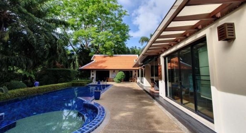 For sale 4 bed villa in Mueang Phuket, Phuket