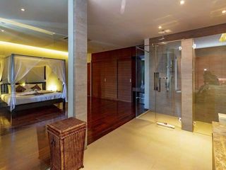 For rent 4 bed villa in Mueang Phuket, Phuket