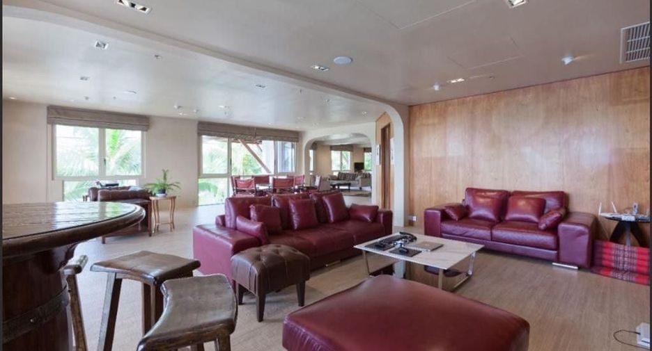 For rent 3 Beds condo in Mueang Phuket, Phuket