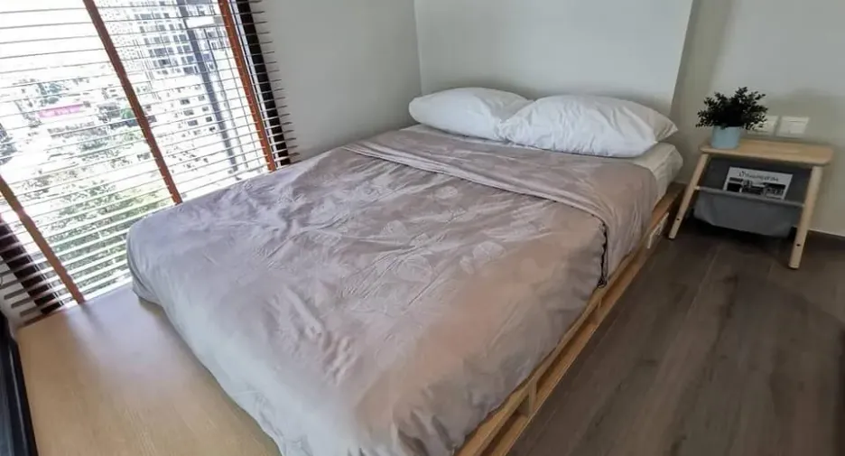 For rent 1 bed condo in Phaya Thai, Bangkok