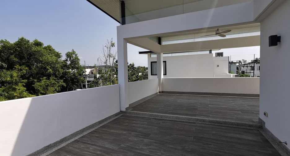 For sale 4 bed villa in Thalang, Phuket