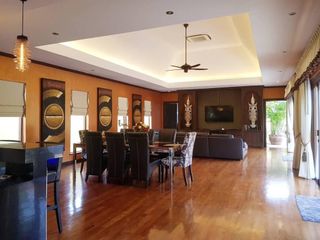 For rent 6 Beds villa in Mueang Phuket, Phuket