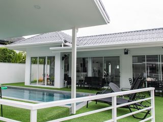 For rent 5 bed villa in Mueang Phuket, Phuket