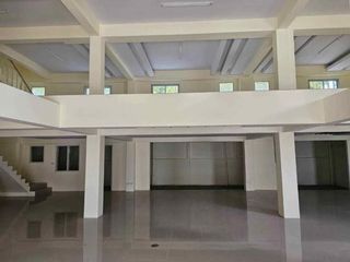 For rent 7 bed retail Space in Mueang Phuket, Phuket