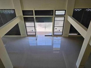 For rent 7 bed retail Space in Mueang Phuket, Phuket