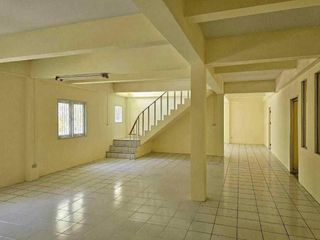 For rent 7 bed retail Space in Mueang Phuket, Phuket