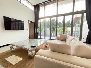 For sale 4 bed villa in Mueang Phuket, Phuket