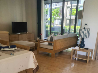 For sale 2 bed condo in Thalang, Phuket