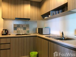 For rent 3 Beds condo in Huai Khwang, Bangkok