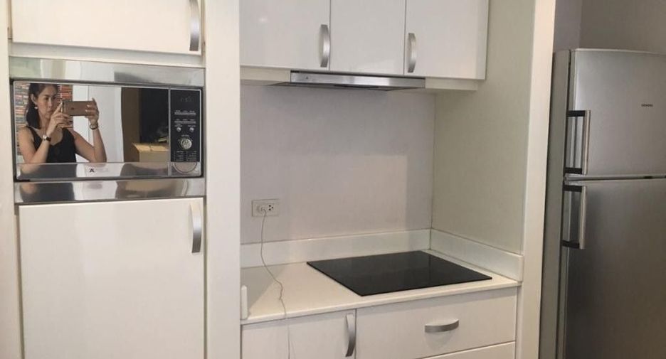 For rent 2 Beds condo in Watthana, Bangkok