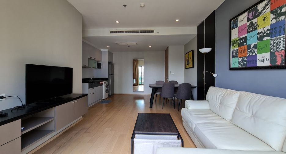 For rent 2 bed condo in Phaya Thai, Bangkok