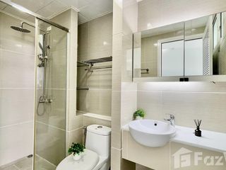 For rent 2 bed condo in Huai Khwang, Bangkok