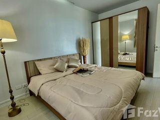 For rent 2 bed condo in Huai Khwang, Bangkok