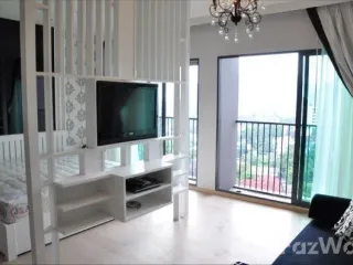 For rent スタジオ condo in Khlong Toei, Bangkok