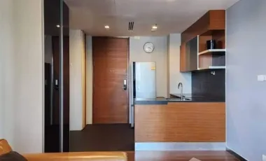 For rent 2 bed condo in Khlong Toei, Bangkok