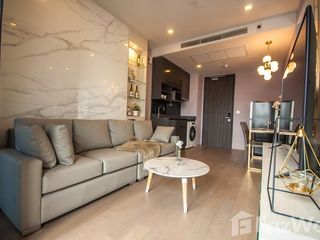 For rent 2 bed condo in Khlong Toei, Bangkok