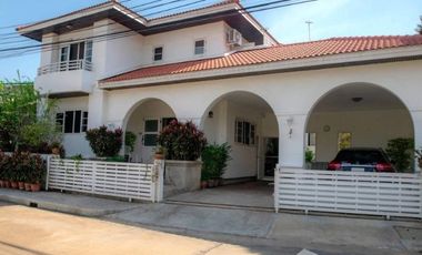 For sale 3 bed house in Lam Luk Ka, Pathum Thani