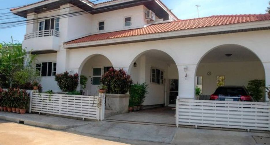 For sale 3 bed house in Lam Luk Ka, Pathum Thani