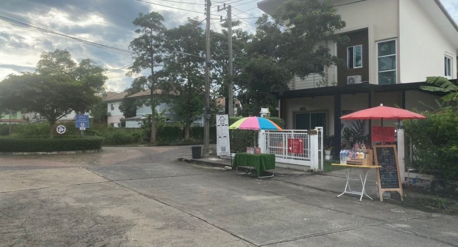 For sale 3 bed house in Lam Luk Ka, Pathum Thani