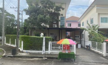 For sale 3 bed house in Lam Luk Ka, Pathum Thani