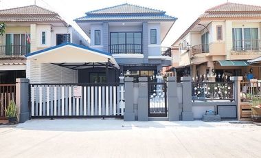 For sale 4 bed house in Lam Luk Ka, Pathum Thani
