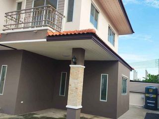 For sale 3 bed house in Song Phi Nong, Suphan Buri