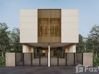 For sale 3 bed townhouse in Mueang Surat Thani, Surat Thani